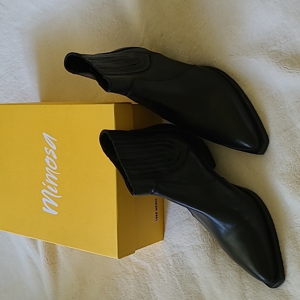 Mimosa by Browns western cowboy booties black leather